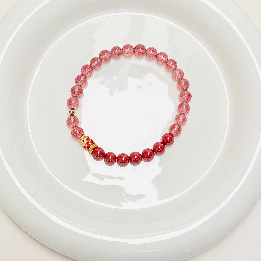 Fortune Fish Red Strawberry Quartz and Agate Bracelet with Gold Koi Charm