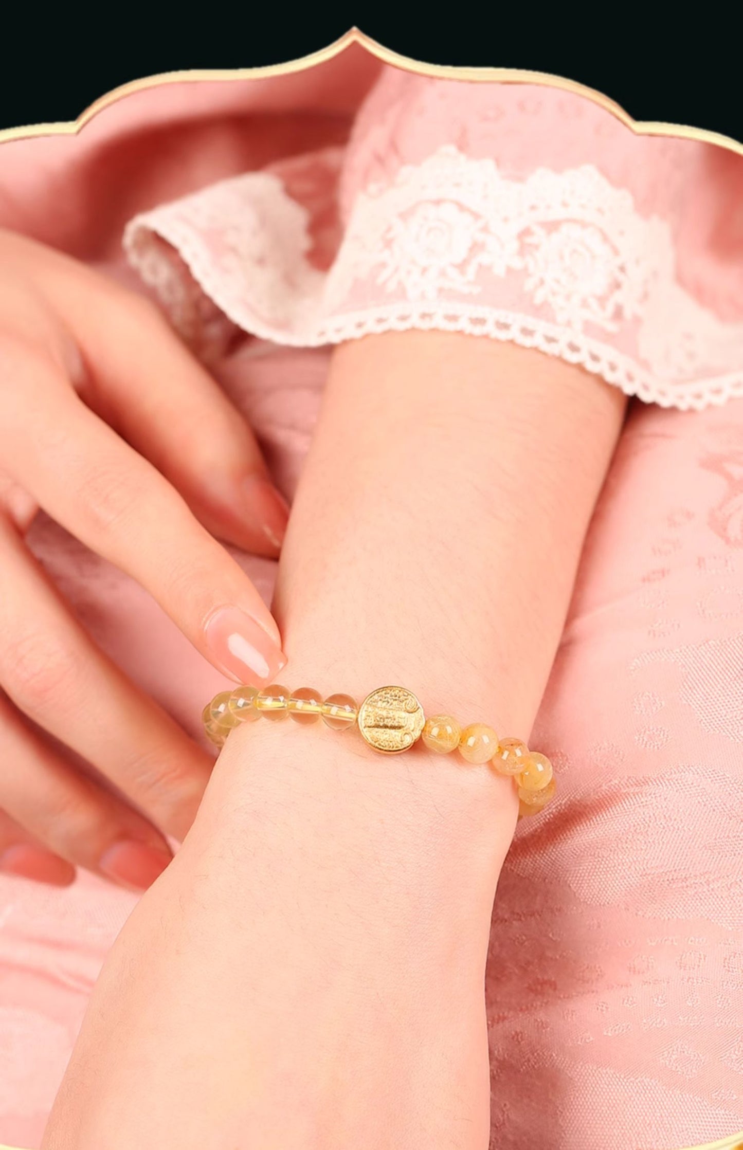 Golden Citrine Wealth-Attracting Bracelet with Gold Coin Char