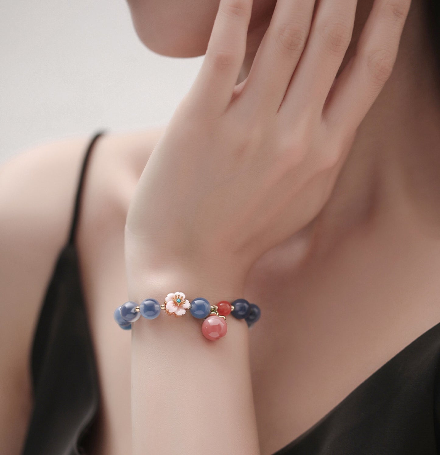 Peach Blossom Romance South Red Agate Bracelet